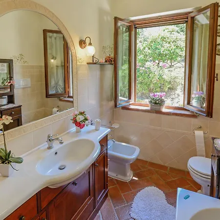 Holiday home Il Farinaio By Interhome Cortona